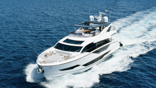 motor yacht with boat radar system